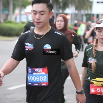 Runner Photo 3720631