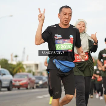 Runner Photo 3720651