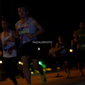 Runner Photo 3720693