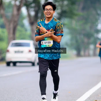 Runner Photo 3720698