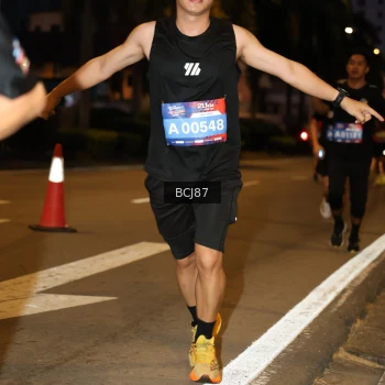 Runner Photo 3720706