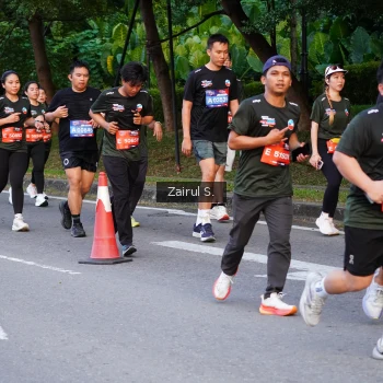 Runner Photo 3720718