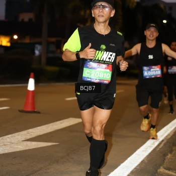 Runner Photo 3720741