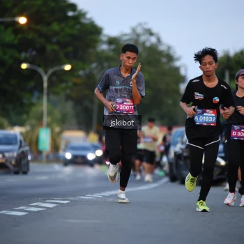 Runner Photo 3720801