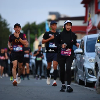 Runner Photo 3720825