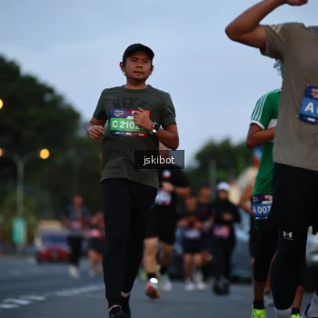 Runner Photo 3720851