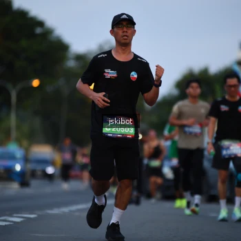 Runner Photo 3720913