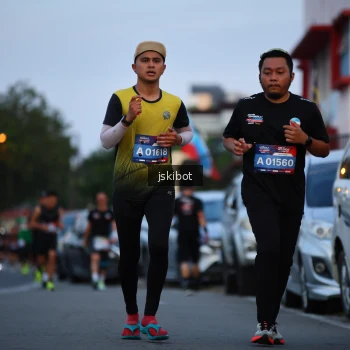Runner Photo 3720959