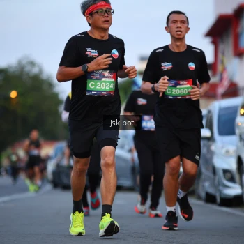 Runner Photo 3720983