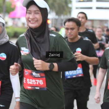 Runner Photo 3721028