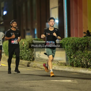 Runner Photo 3721054