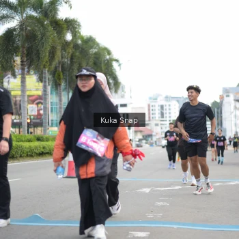 Runner Photo 3721134