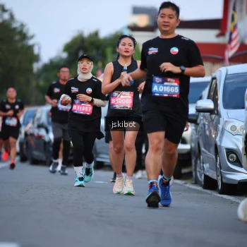 Runner Photo 3721152