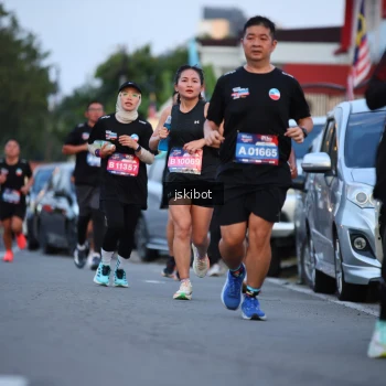 Runner Photo 3721159