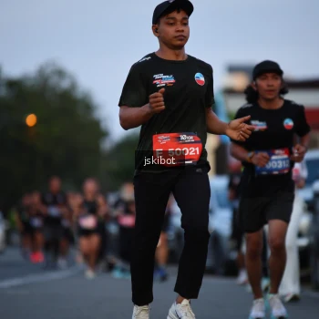 Runner Photo 3721180