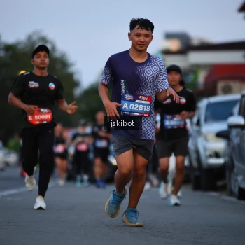 Runner Photo 3721212