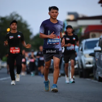 Runner Photo 3721219