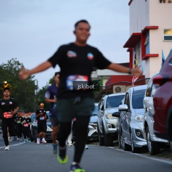 Runner Photo 3721239
