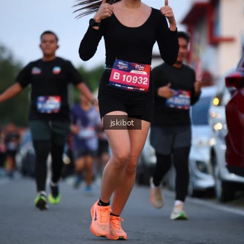 Runner Photo 3721258