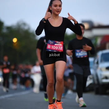 Runner Photo 3721311