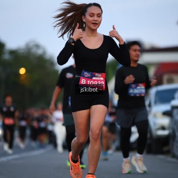 Runner Photo 3721312