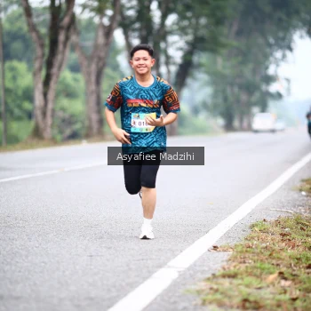 Runner Photo 3721324