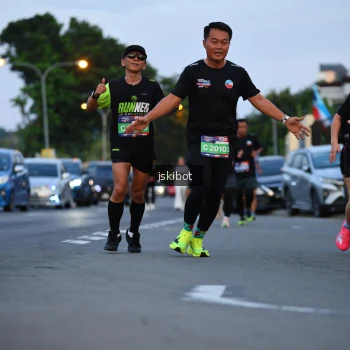 Runner Photo 3721356