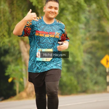 Runner Photo 3721384