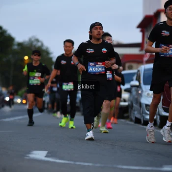 Runner Photo 3721390