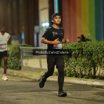 Runner Photo 3721539