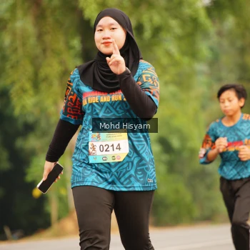 Runner Photo 3721556