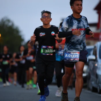 Runner Photo 3721570