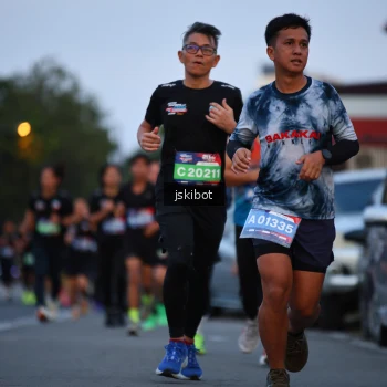 Runner Photo 3721583