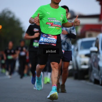 Runner Photo 3721587