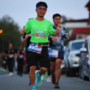 Runner Photo 3721602