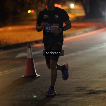 Runner Photo 3721605