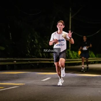 Runner Photo 3721738