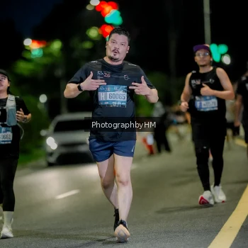 Runner Photo 3721772