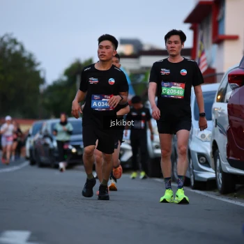 Runner Photo 3721812