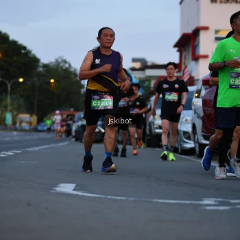 Runner Photo 3721816