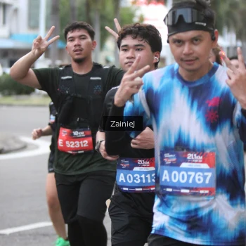 Runner Photo 3721825