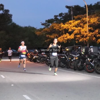 Runner Photo 3721848