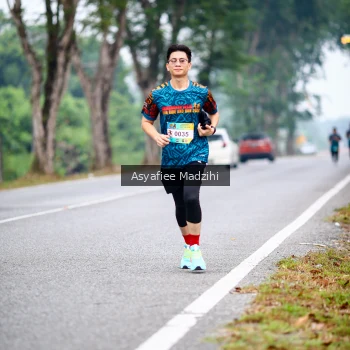 Runner Photo 3721856