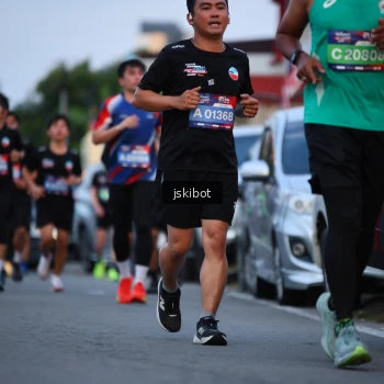 Runner Photo 3721987