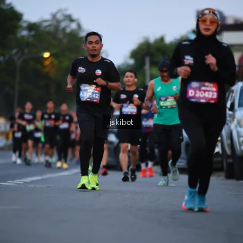 Runner Photo 3722043