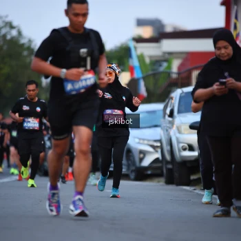 Runner Photo 3722066
