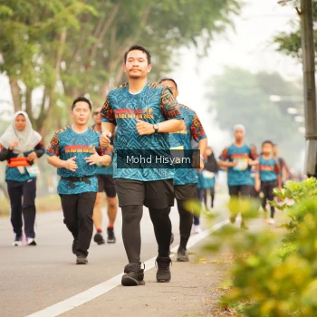 Runner Photo 3722076
