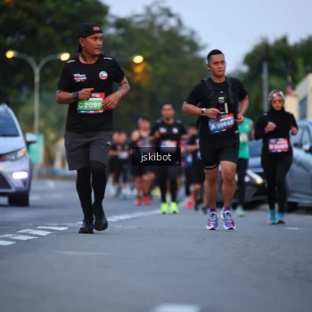 Runner Photo 3722096