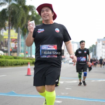 Runner Photo 3722109
