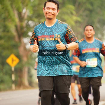 Runner Photo 3722146